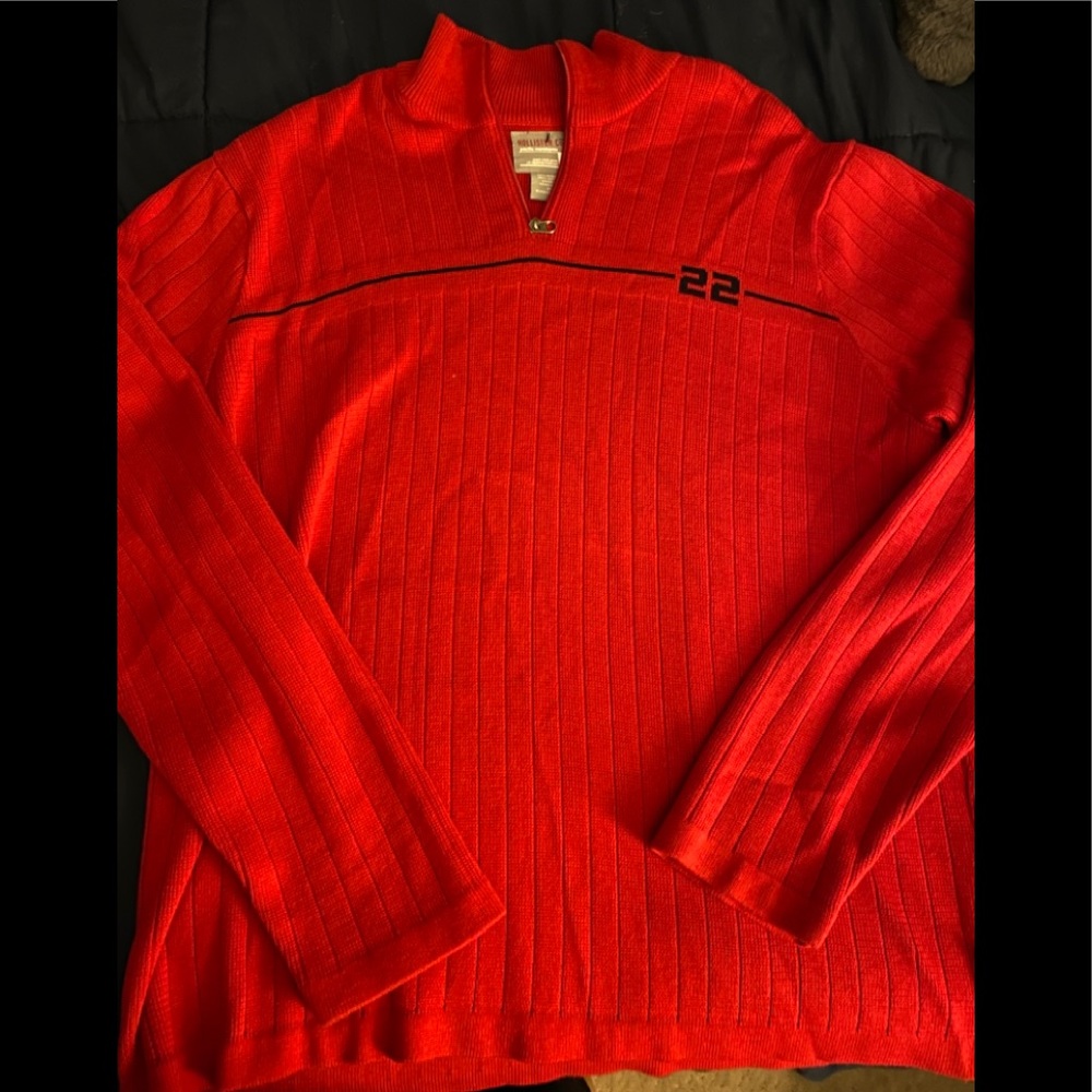 Men’s hollister sweater